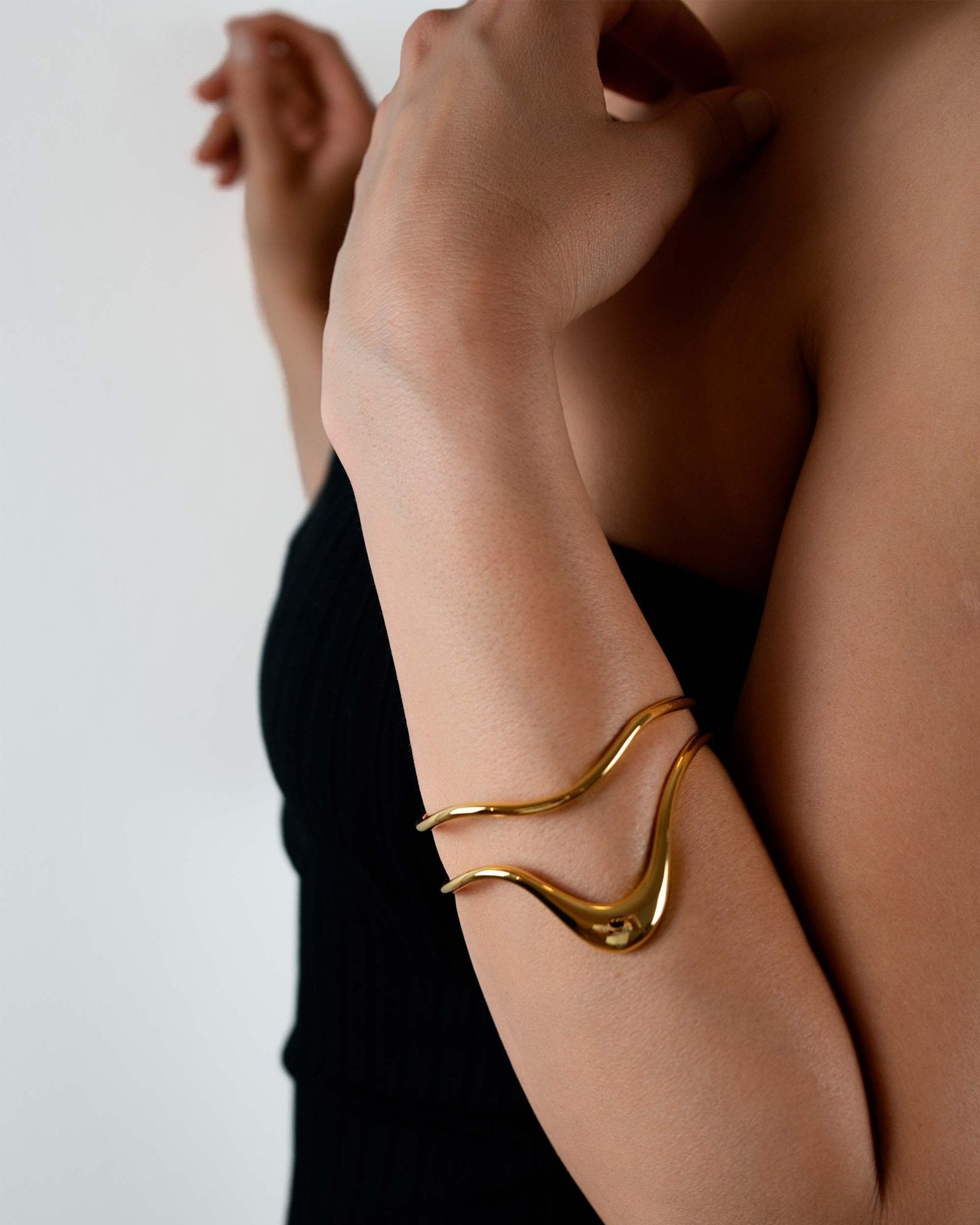 Ola Armband – Fiesta Set Lifestyle-Aufnahme, Cosytas La Playa