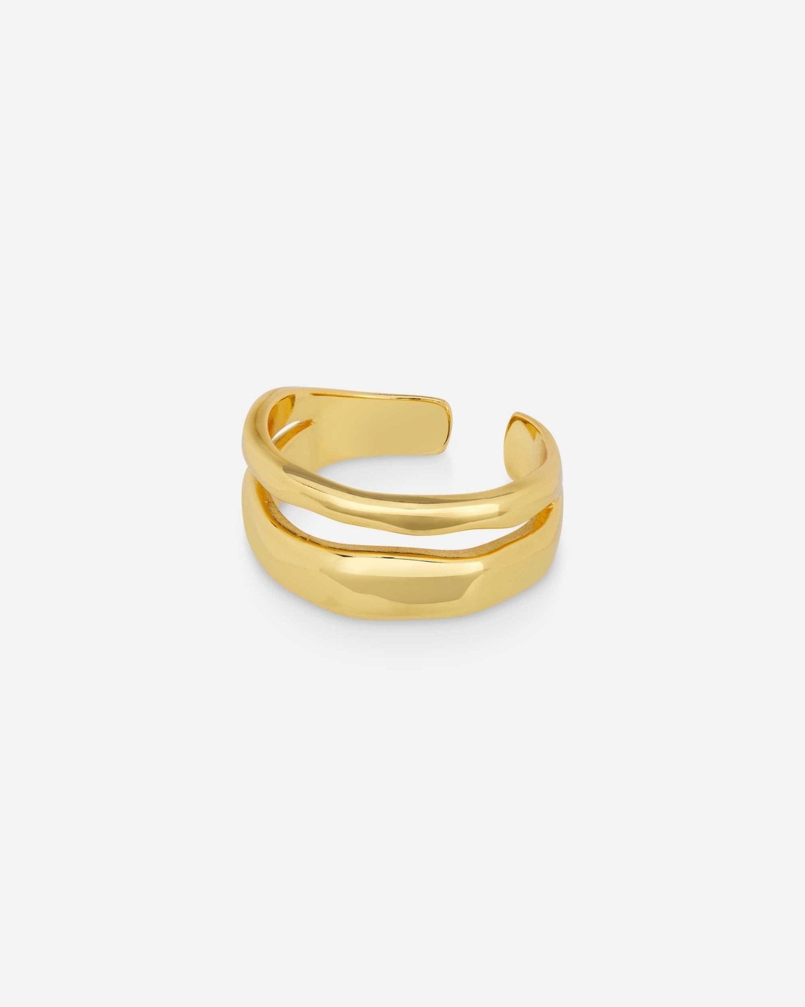 Seitenansicht des Cosytas Golden Flowline Rings aus 925er Sterling-Silber, 18k-gold-vergoldet