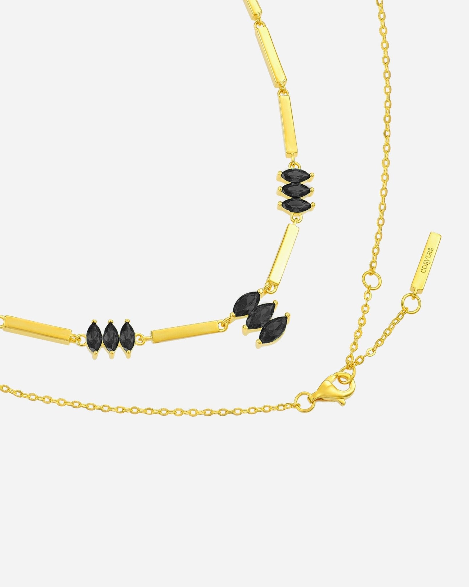 Moira Black Halskette aus 925 Sterling Silber mit 18k Gold Vermeil, schwarze Zirkonia, klare Linien