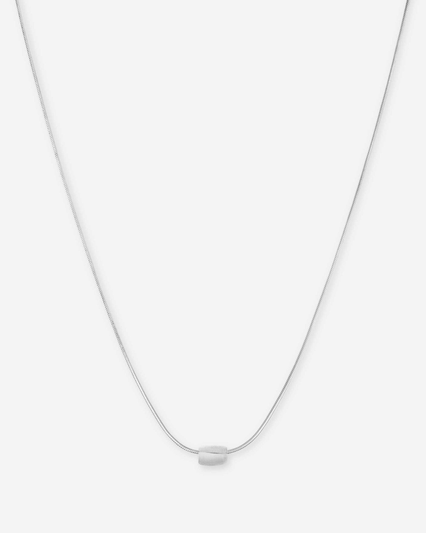 Silver Essence Halskette von Cosytas, Schmuckmarke aus Zürich, reines 925 Silber, feine Schlangenkette