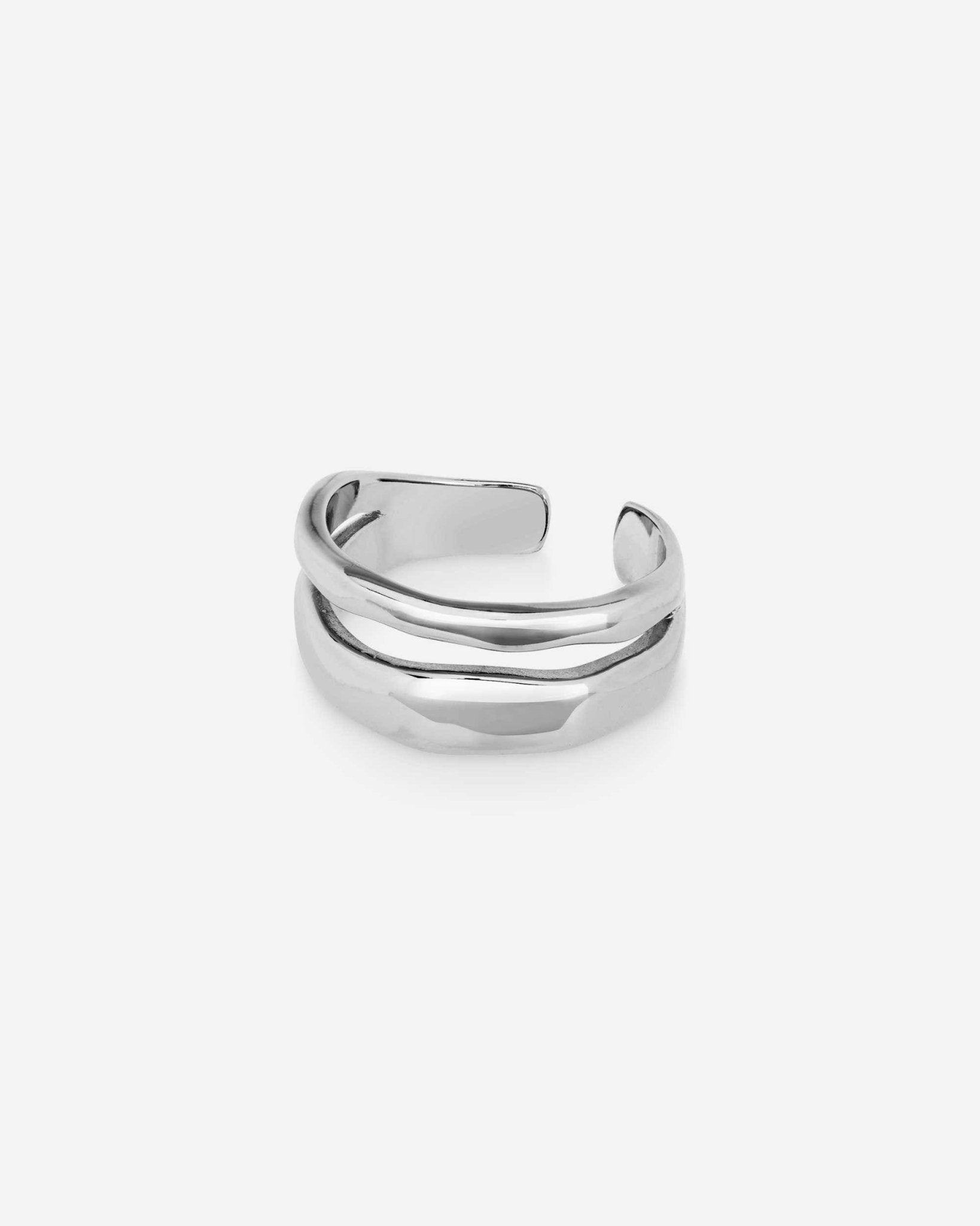 Seitenansicht des Cosytas Silver Flowline Rings aus 925er Sterling-Silber mit offenem, verstellbarem Design