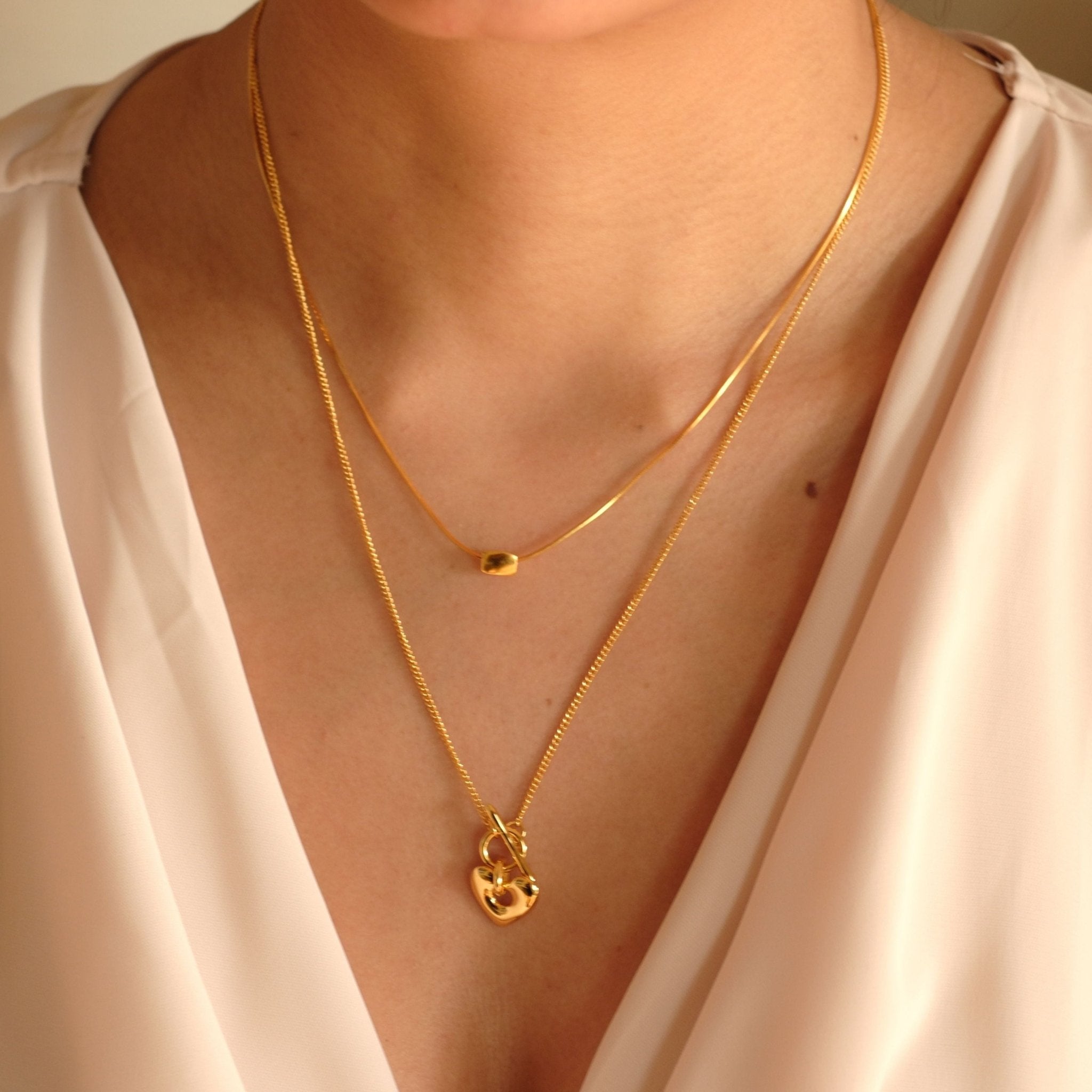 Cosytas doppellagige Golden Essence Halskette aus 925er Sterling-Silber, 18k-gold-vergoldet