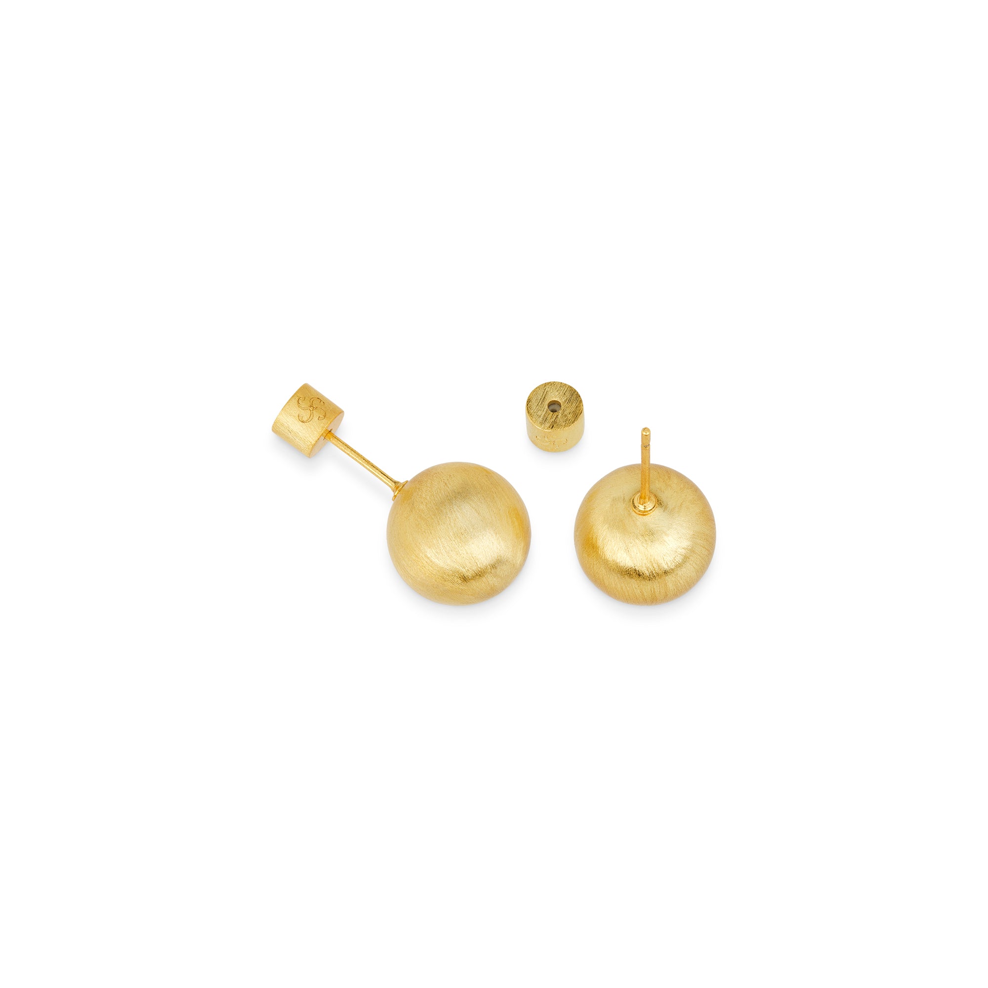 Vorder- und Rueckansicht der Lumina Gold Sphere Ohrringe aus Metalllegierung, 18k-gold-vergoldet, mit mattierter Oberflaeche.
