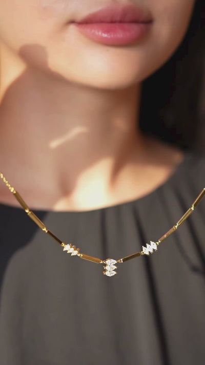 Cosytas Moira Halskette Video – 18k Gold Vermeil auf 925 Sterling Silber