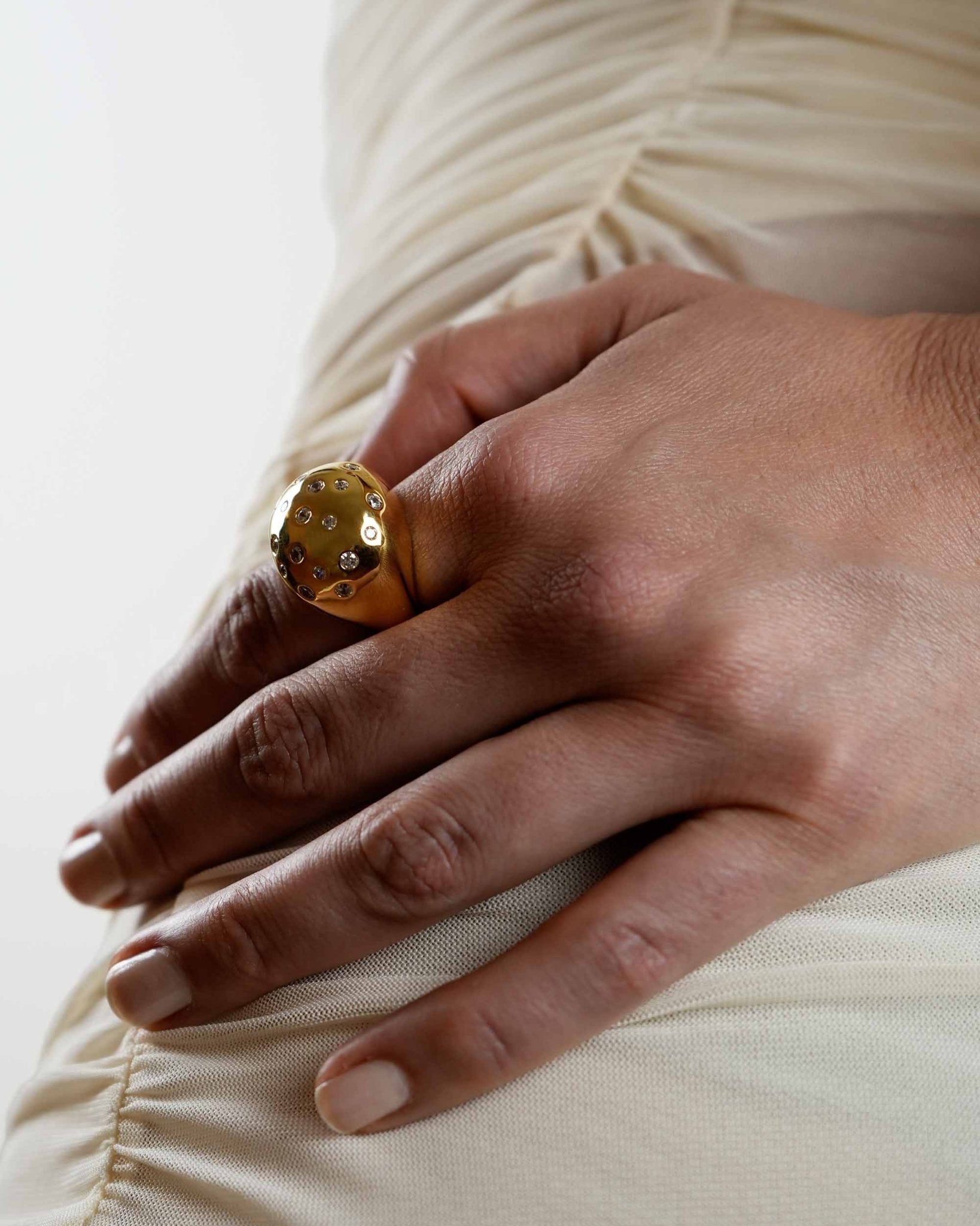 Roca Gleam Ring – Set-Ansicht der La Playa Kollektion, Cosytas