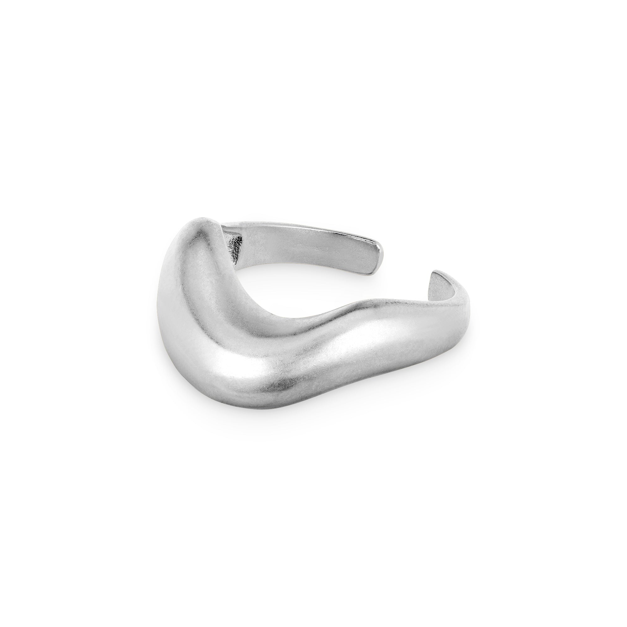 Seitenansicht des Cosytas Silver Dune Rings aus 925er Sterling-Silber